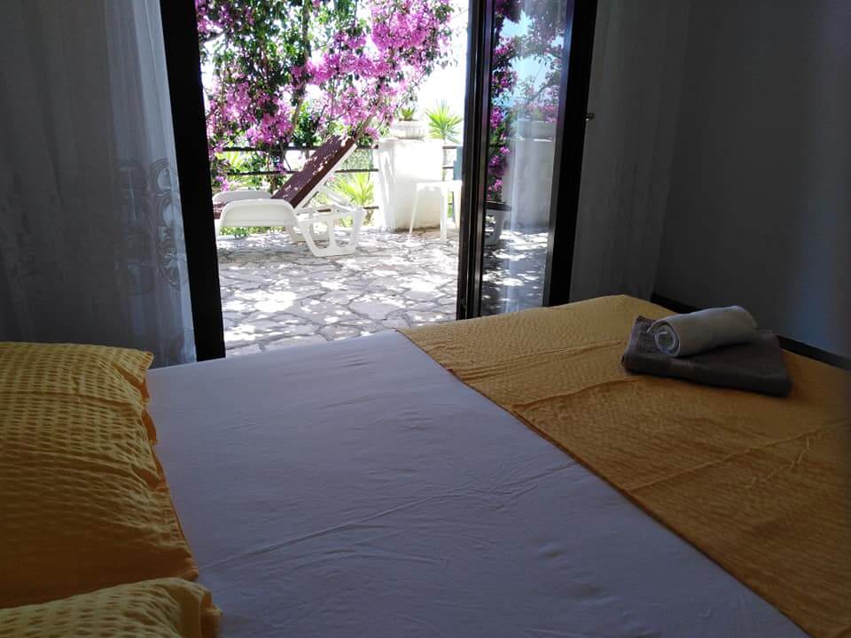 Apartment Ruža - Zavala, Hvar - Croatia