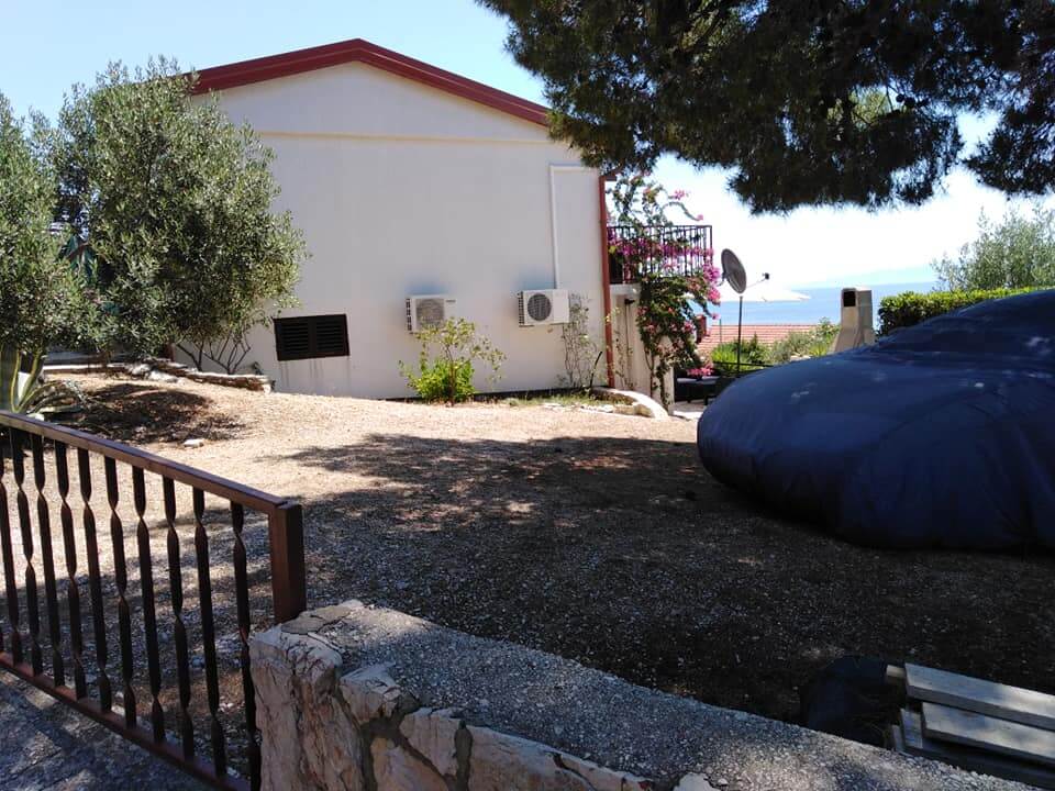 Apartment Ruža - Zavala, Hvar - Croatia